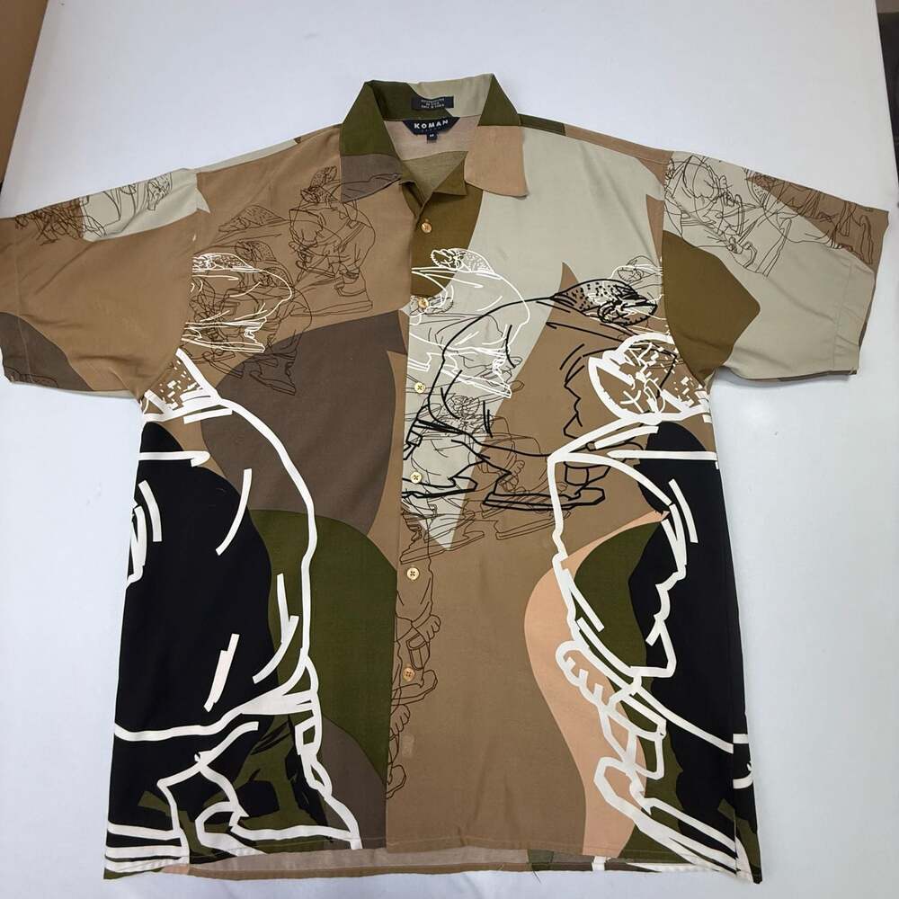 Koman Sport Vintage Short Sleeve Button-Up Shirt with Abstract Graphic Print